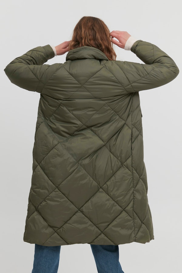 Atelier Reve Outerwear