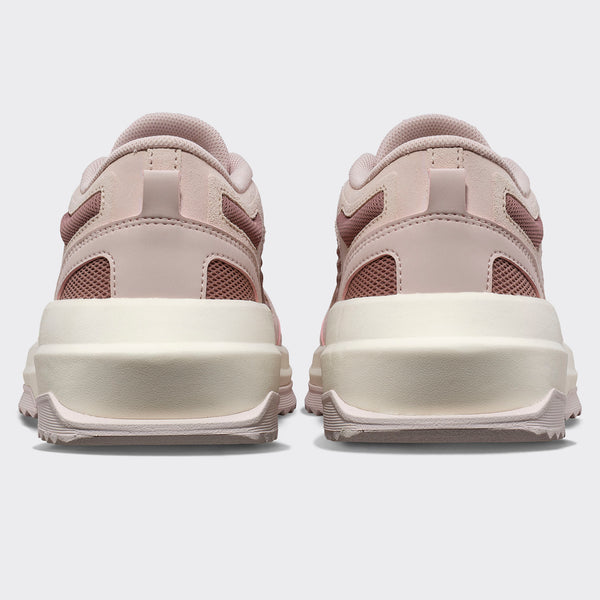 Athletic Propulsion Labs Women's Jogger Chalk / Beachwood / Ivory