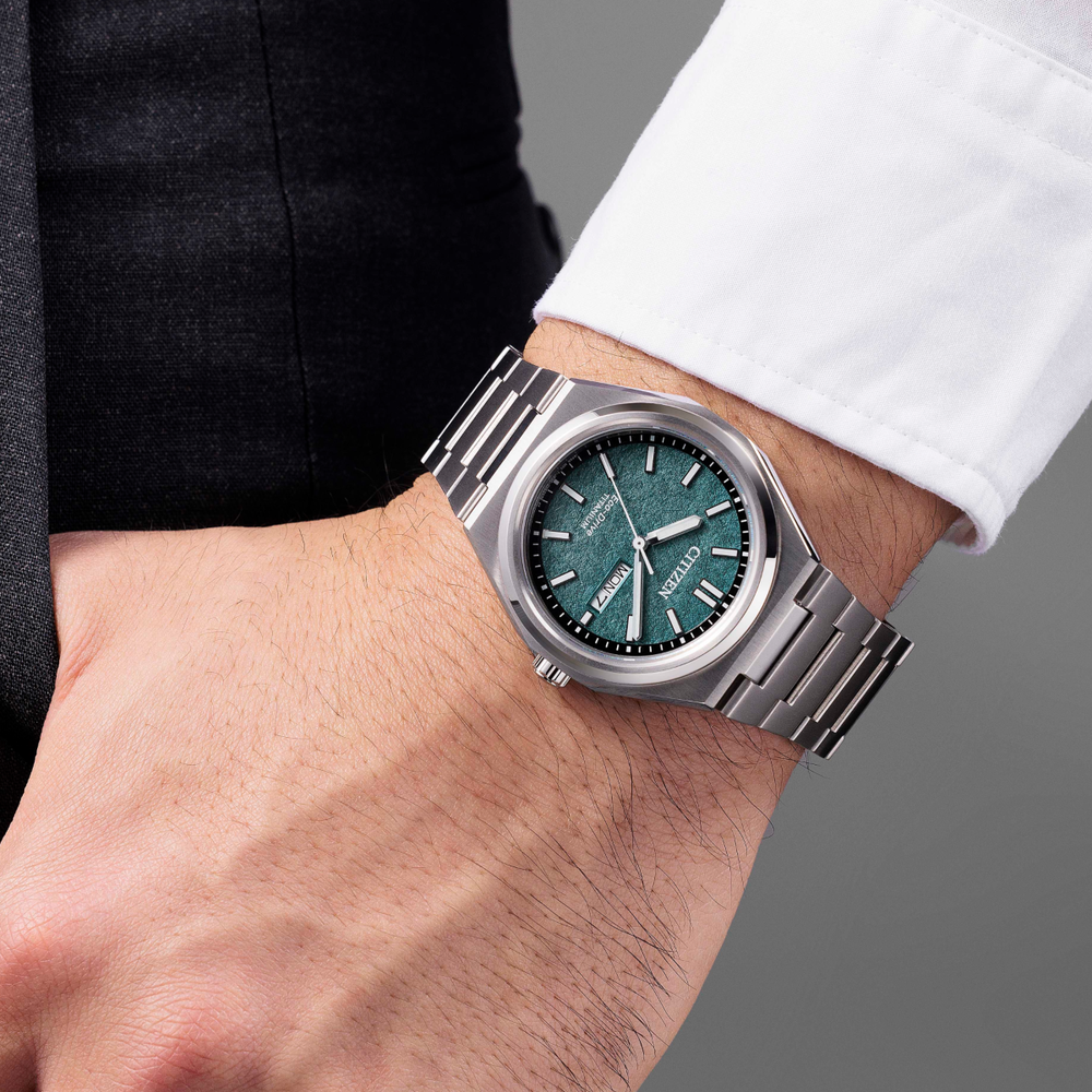 Attesa Zenshin Three-hand