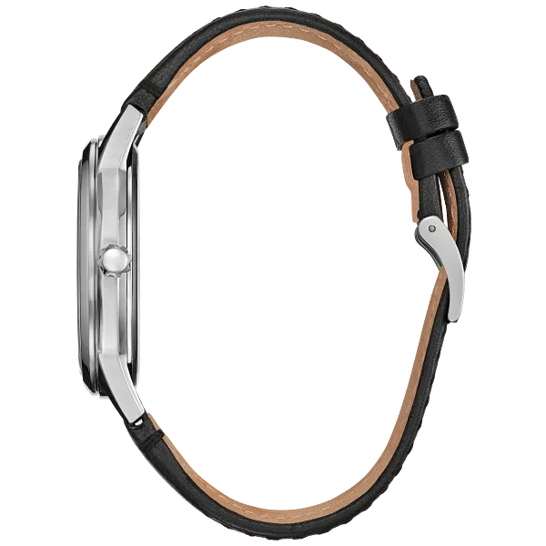 Au Maison Mickey Mouse & Pluto Take NYC Black Dial Leather Strap AW1860-01W