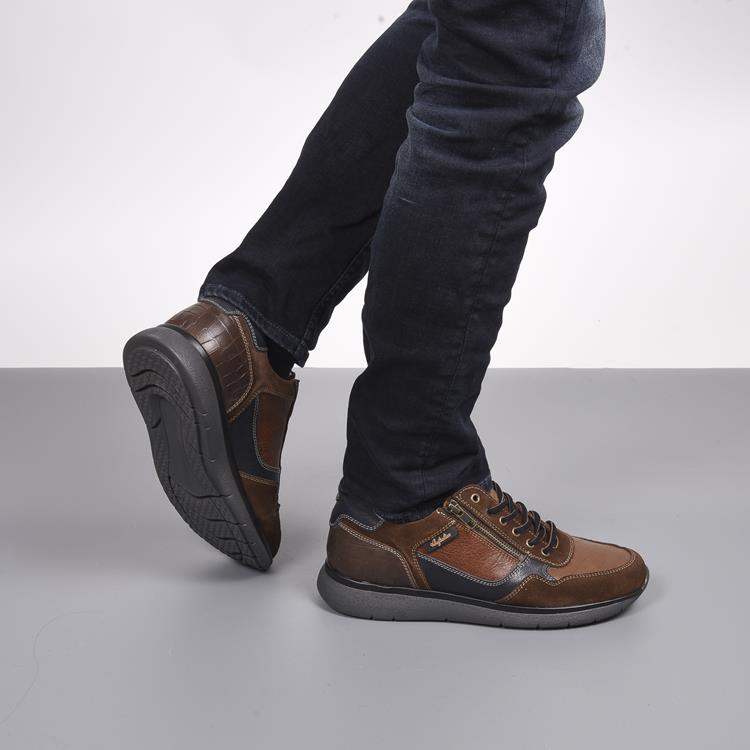 Australian Footware Dakota Sneakers Width H Cognac