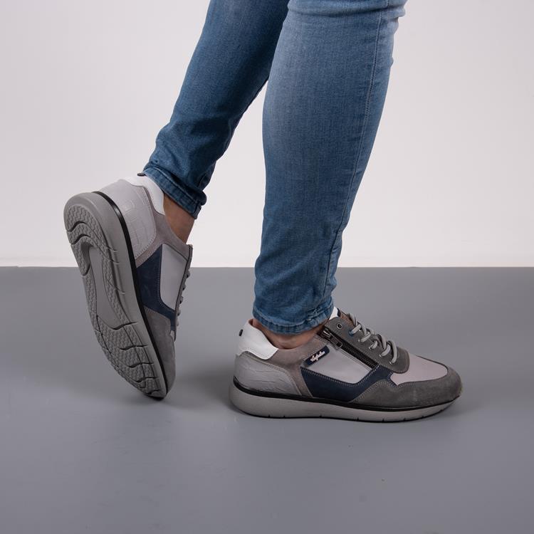 Australian Footware Dakota Sneakers Width H Gray