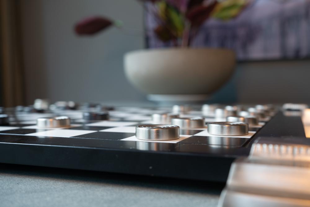 Authentic Models Checkers Set Metal