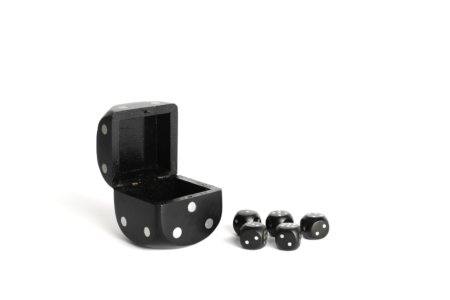 authentic models Dice Box With 5 Dices Black