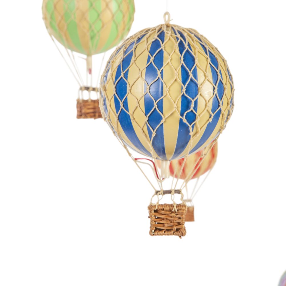 Authentic Models Flying The Skies Mobile Primary