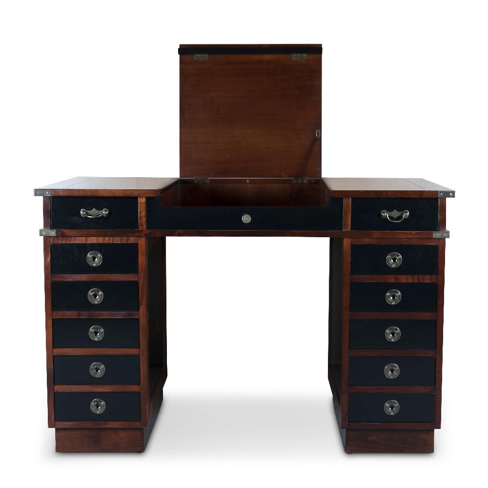 Authentic Models Travel Desk ‘Madras’