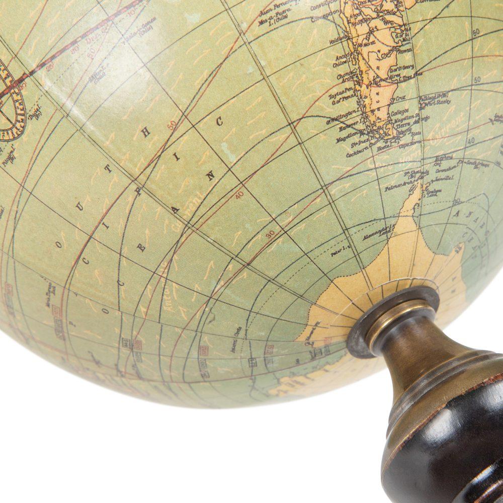 Authentic Models Versailles Globe