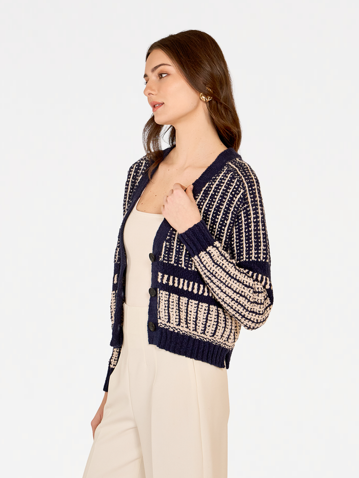 Autumn Cashmere 2-Tone Jacquard Cropped V-Neck Cardigan