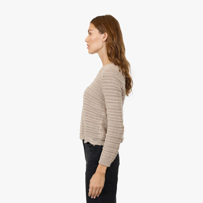 Autumn Cashmere Crew W/ Scallop Edge In Sandalwood