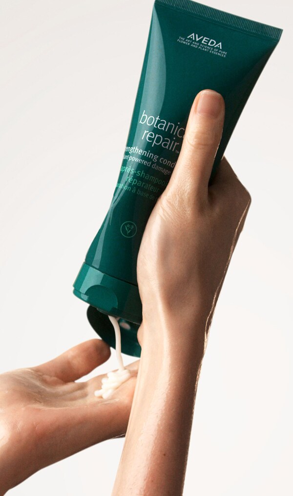 Aveda Botanical Repair™ Strengthening Conditioner