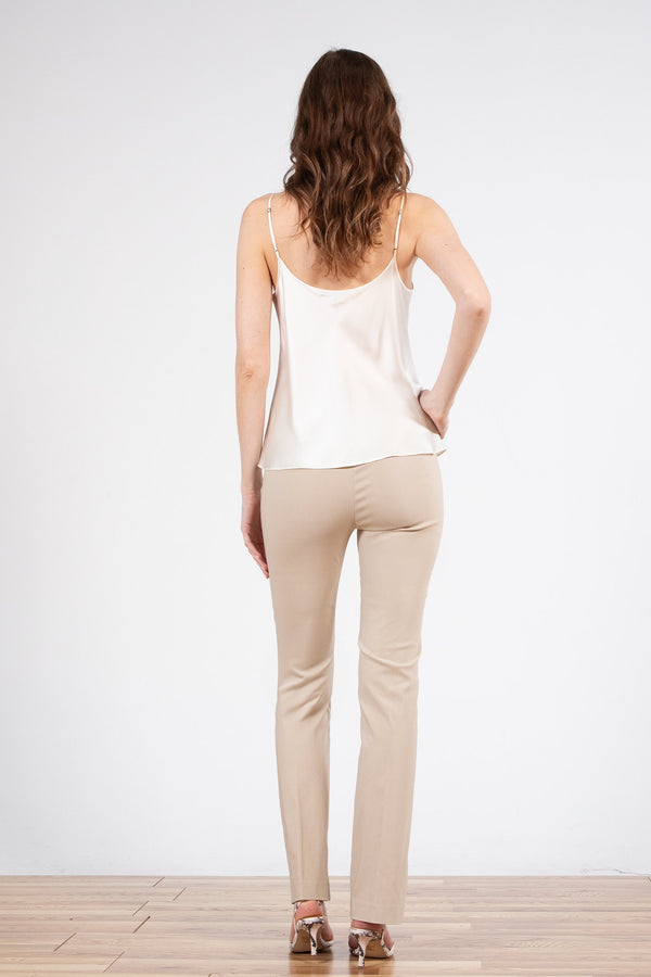 Avenue Montaigne BECCA Signature Beige