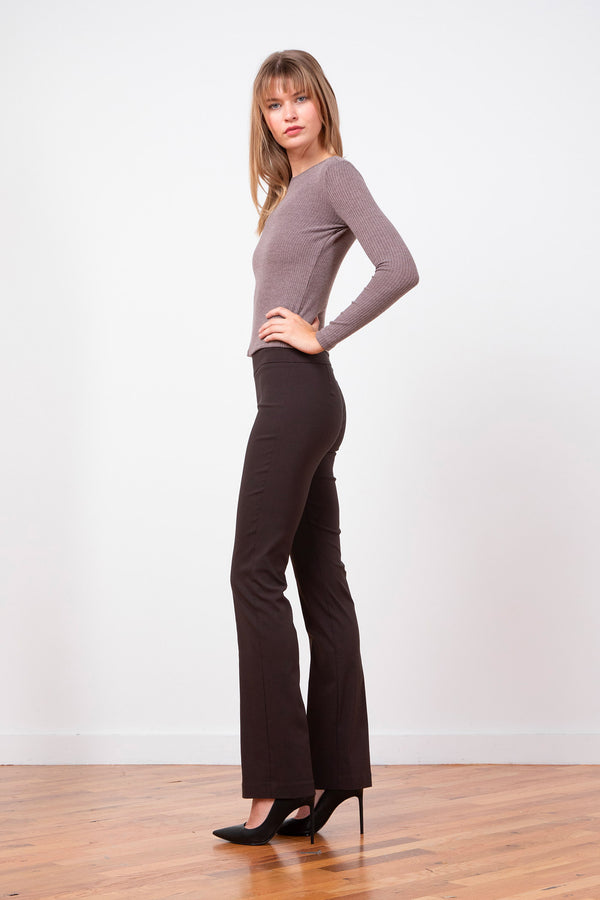 Avenue Montaigne BECCA Signature Brown