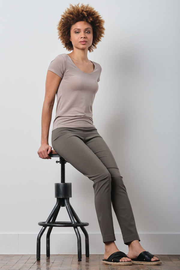 Avenue Montaigne BILLY Signature Olive Green