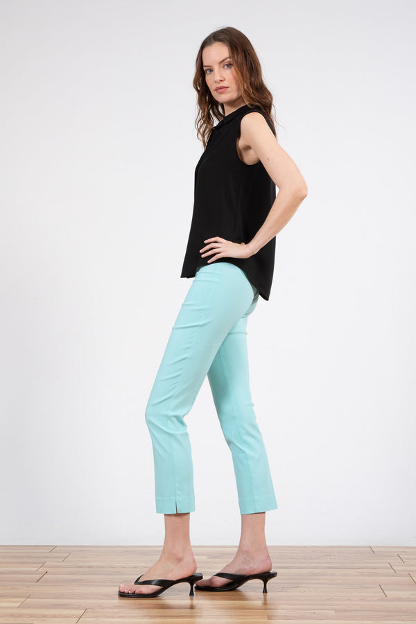 Avenue Montaigne BRIGITTE Signature Lagoon