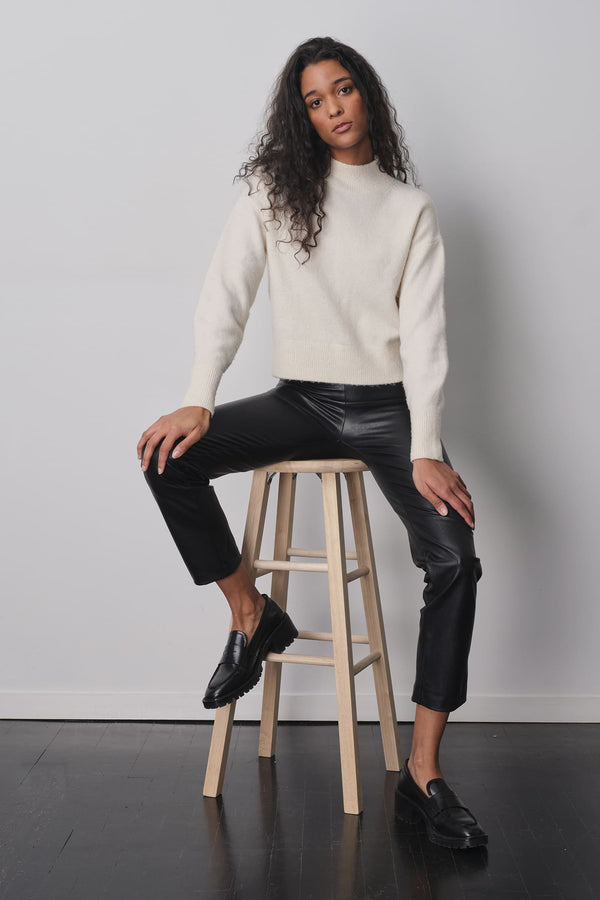 Avenue Montaigne EDITH Pleather Black