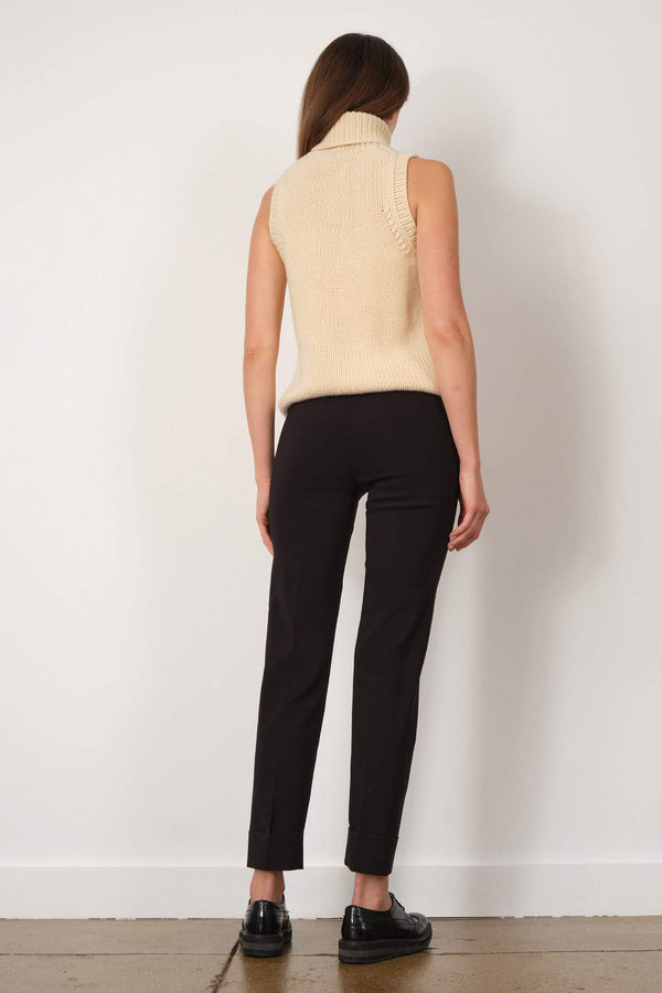 Avenue Montaigne FRANCO Signature Black