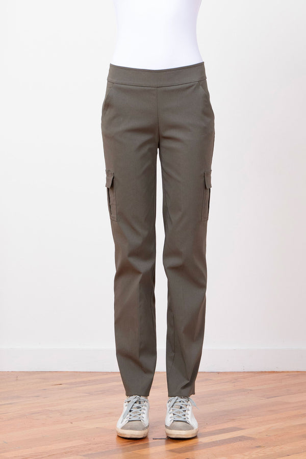 Avenue Montaigne KOOL Signature Olive Green