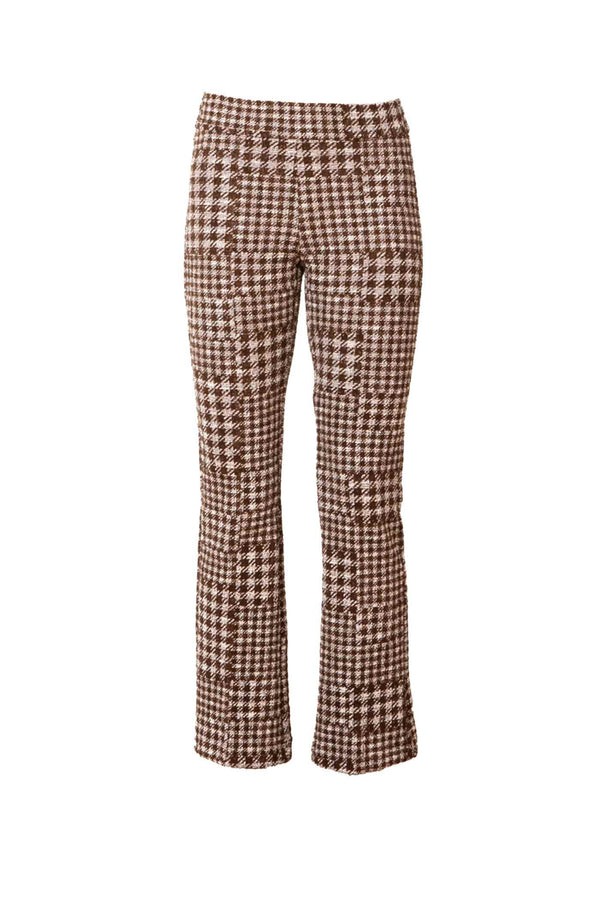 Avenue Montaigne LEO Chik Check