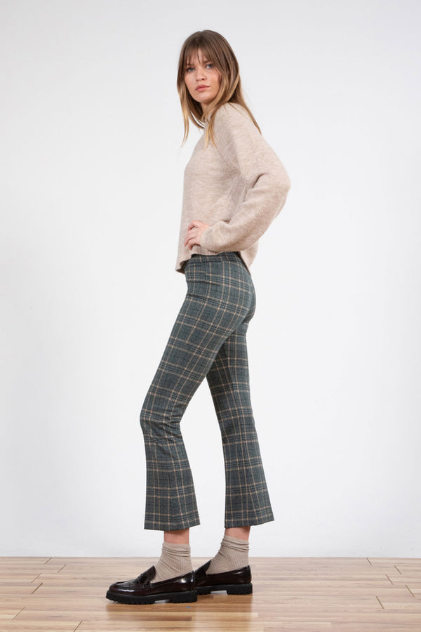 Avenue Montaigne LEO Glen Grid