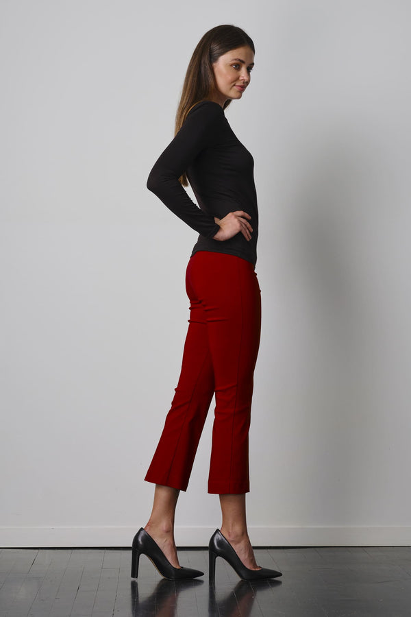 Avenue Montaigne LEO Signature Brick