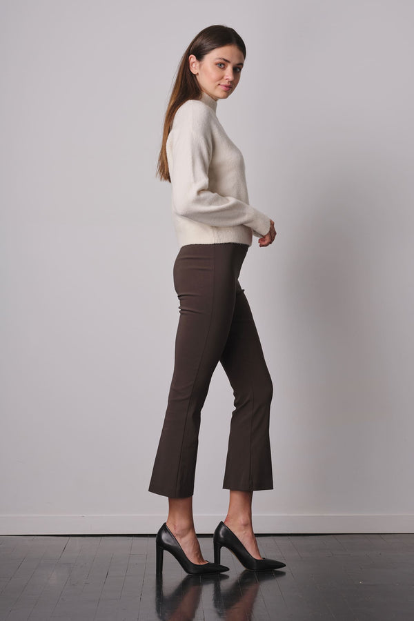 Avenue Montaigne LEO Signature Dark Green