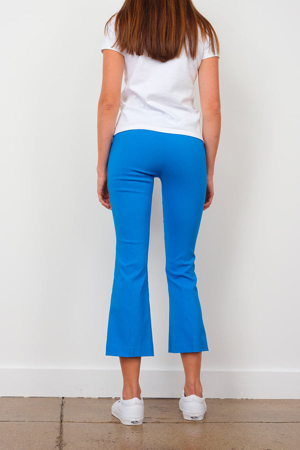 Avenue Montaigne LEO Signature Electric Blue