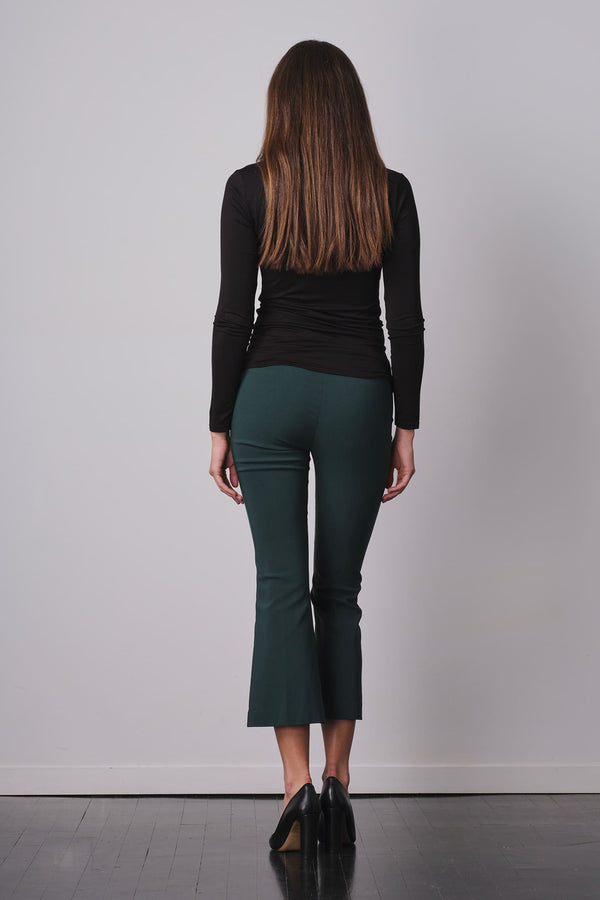 Avenue Montaigne LEO Signature Emerald