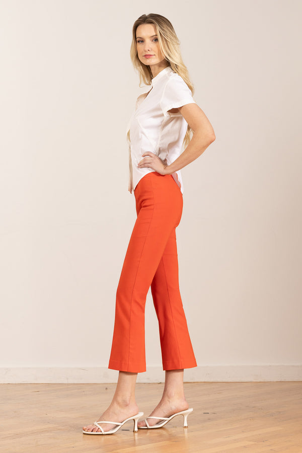 Avenue Montaigne LEO Signature Fiesta