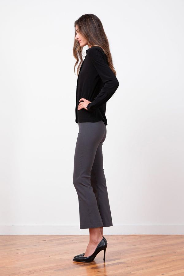 Avenue Montaigne LEO Signature Grey