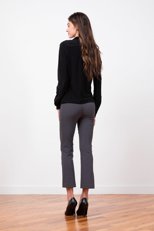 Avenue Montaigne LEO Signature Grey