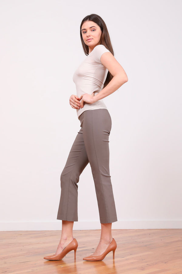 Avenue Montaigne LEO Signature Taupe