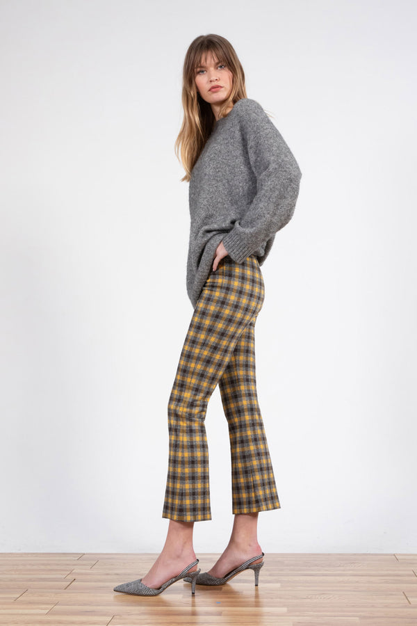 Avenue Montaigne LEO Solar