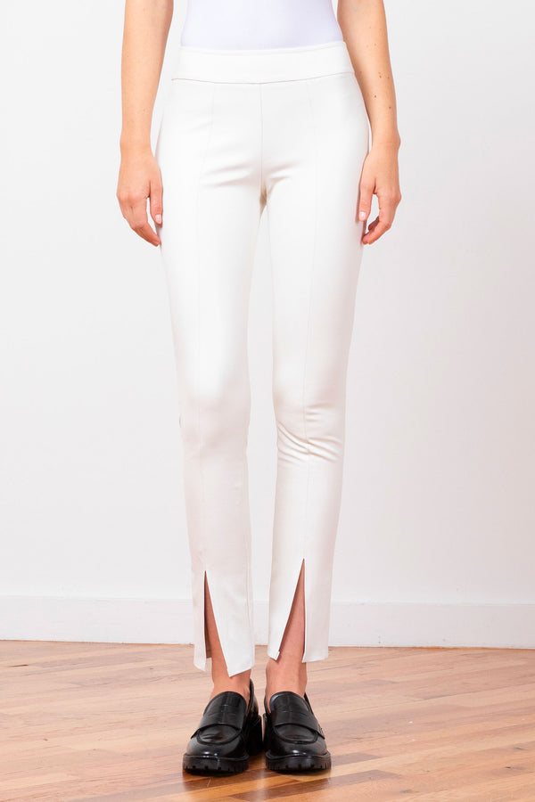 Avenue Montaigne MAX Pleather Off-White