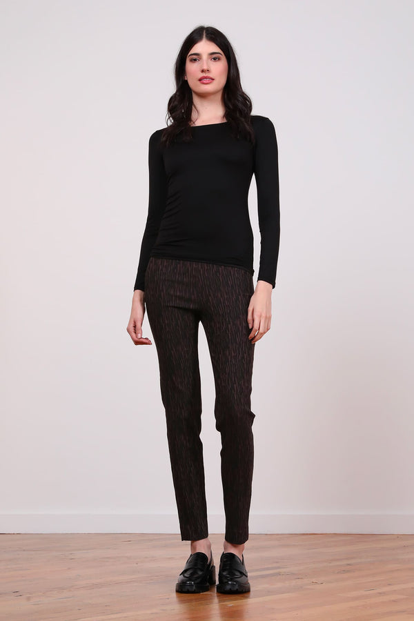 avenue montaigne PARS Abstract