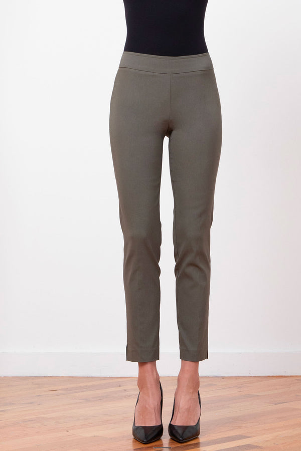 Avenue Montaigne PARS Signature Olive Green