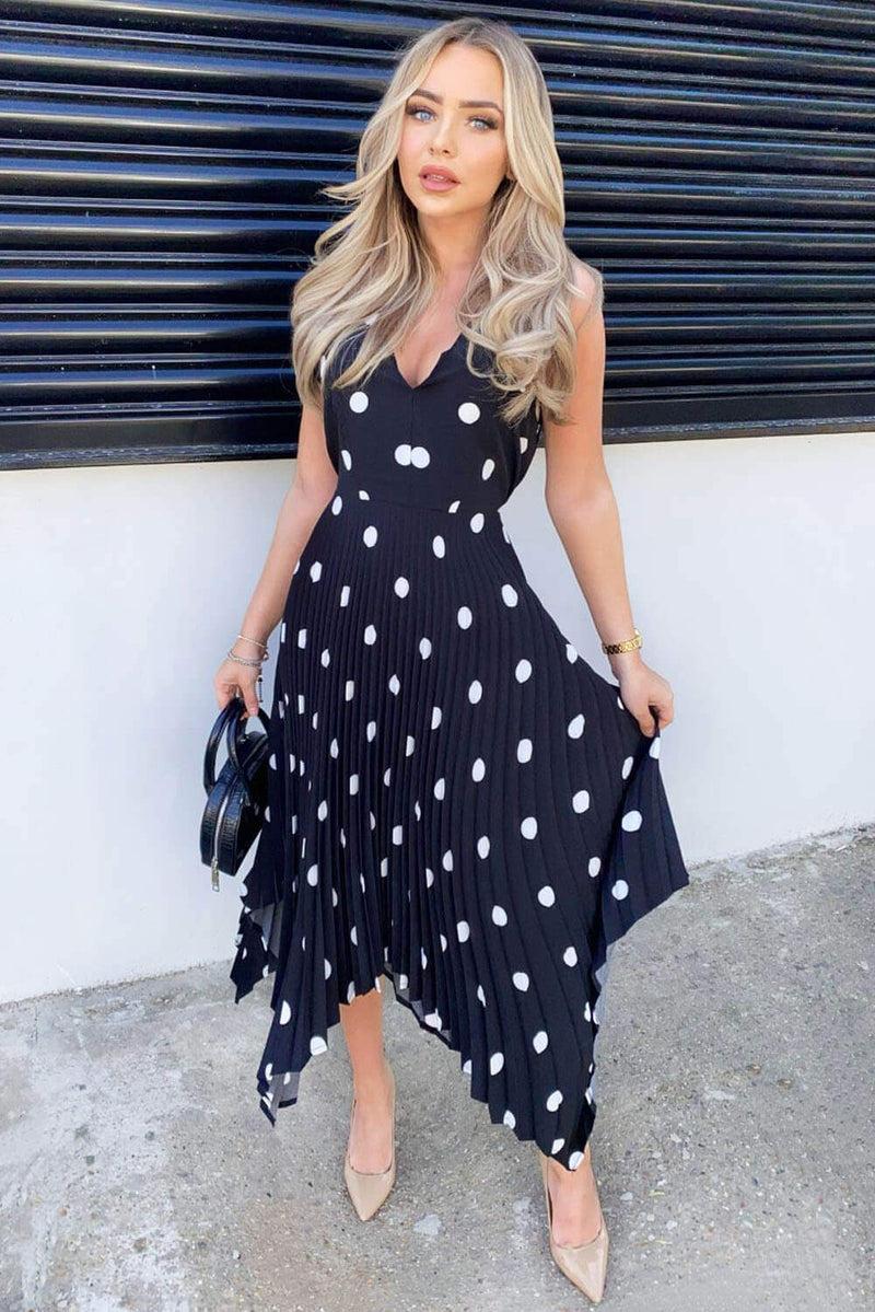 ax paris Black Polka Dot Sleeveless Pleated Dress