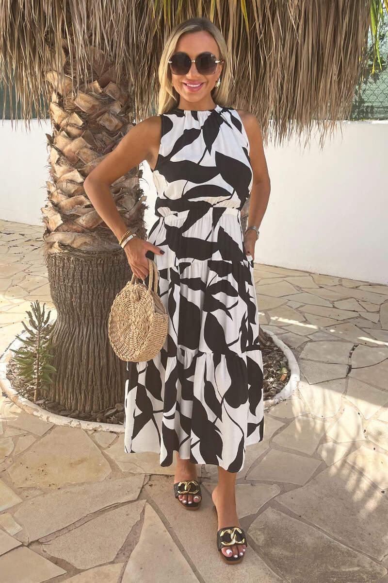 Ax Paris Black And White Leaf Print Sleeveless Tiered Smock Midi Dress