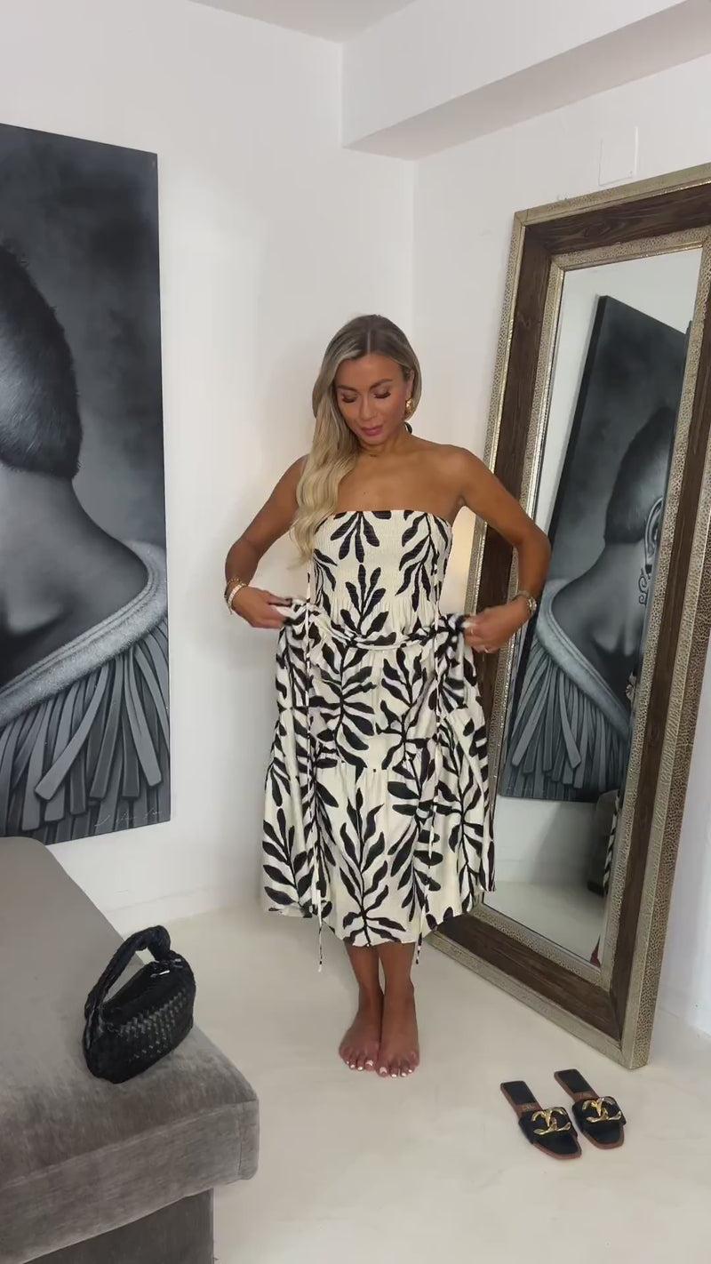 Ax Paris Black And White Leaf Print Tie Neck Shirred Top Smock Midi Dress