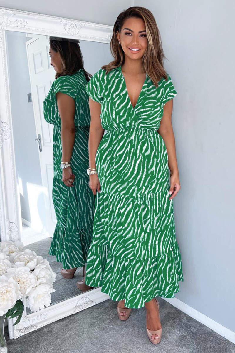 Ax Paris Green And White Animal Print Collared Smock Midi Dress