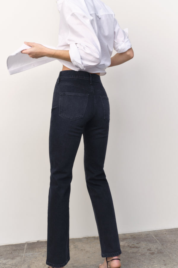 Ayr Straight Comfort Stretch Jeans - The LaLa