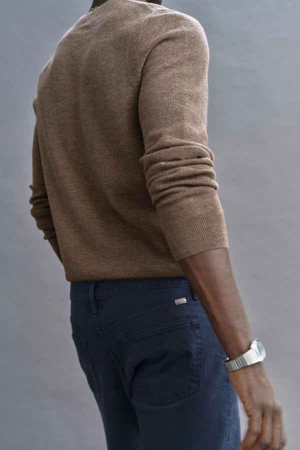 Ayr Extrafine Italian Merino Wool V-Neck Sweater - The Masters