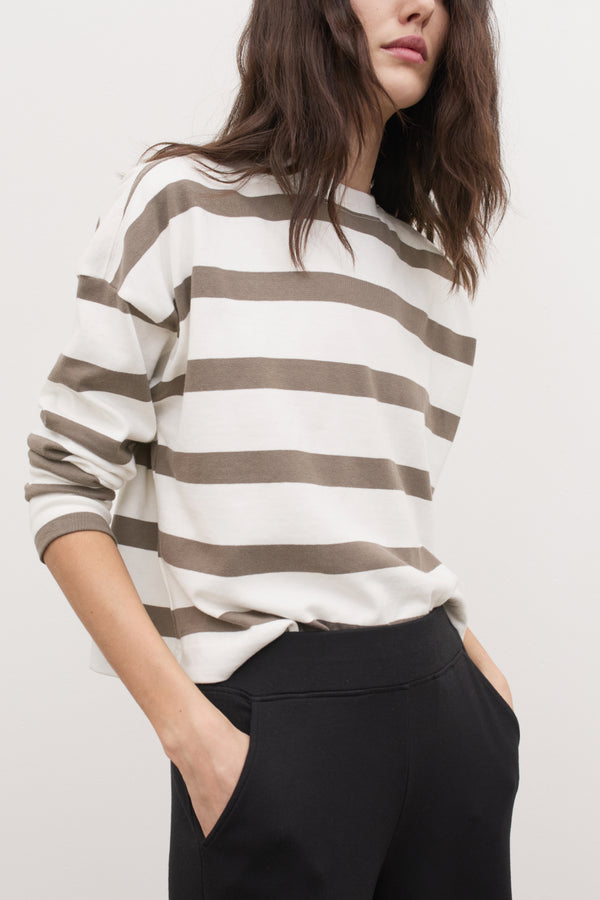 Ayr Premium Cotton Long Sleeve Cropped T-Shirt - The Half Day