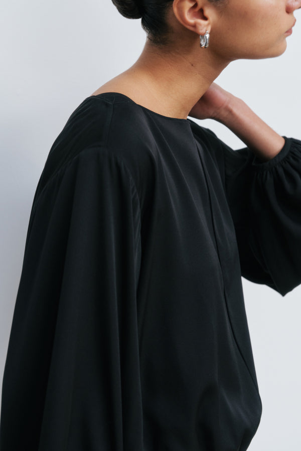 Ayr Premium Women's Heavy Silk Long Sleeve Top - The Corto