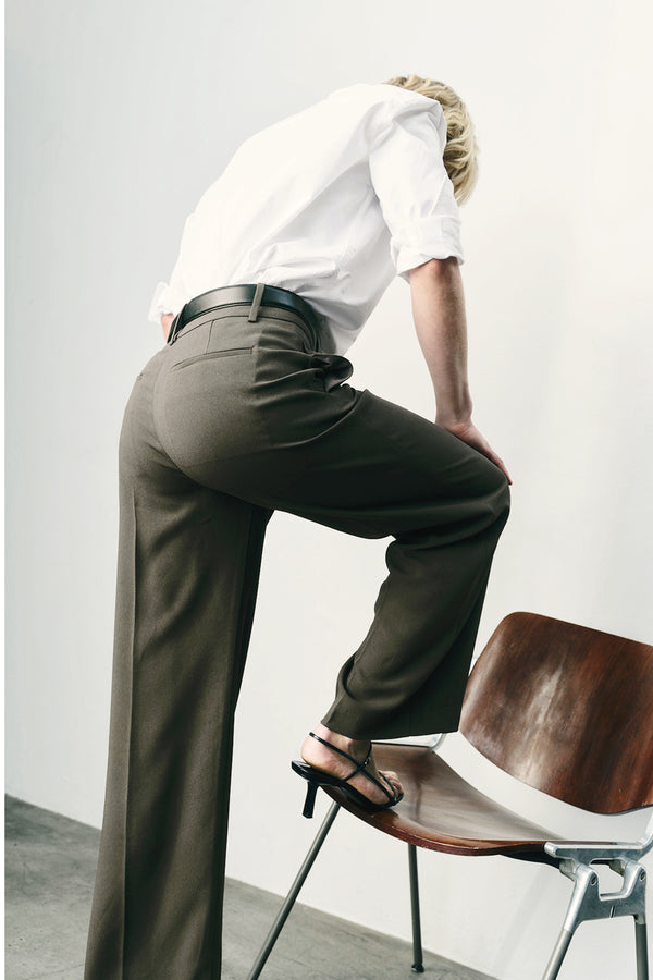 Ayr Premium Women's Japanese Crepe Trousers - The Headliner