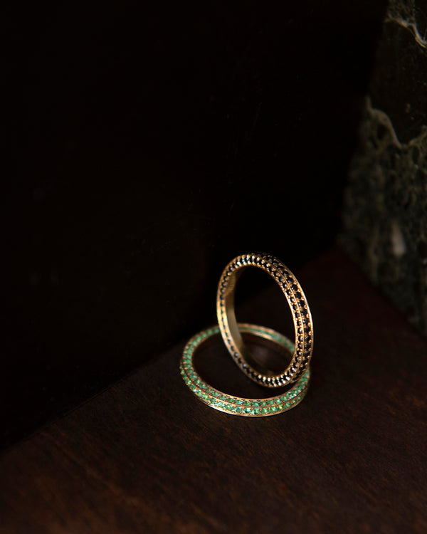 Azlee All Over Eternity Emerald Band