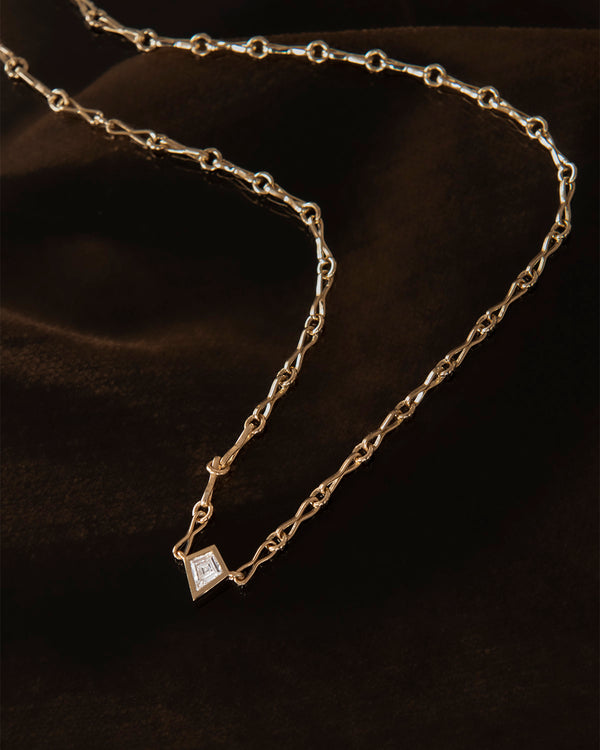 Azlee Kite Diamond Motif Chain Necklace