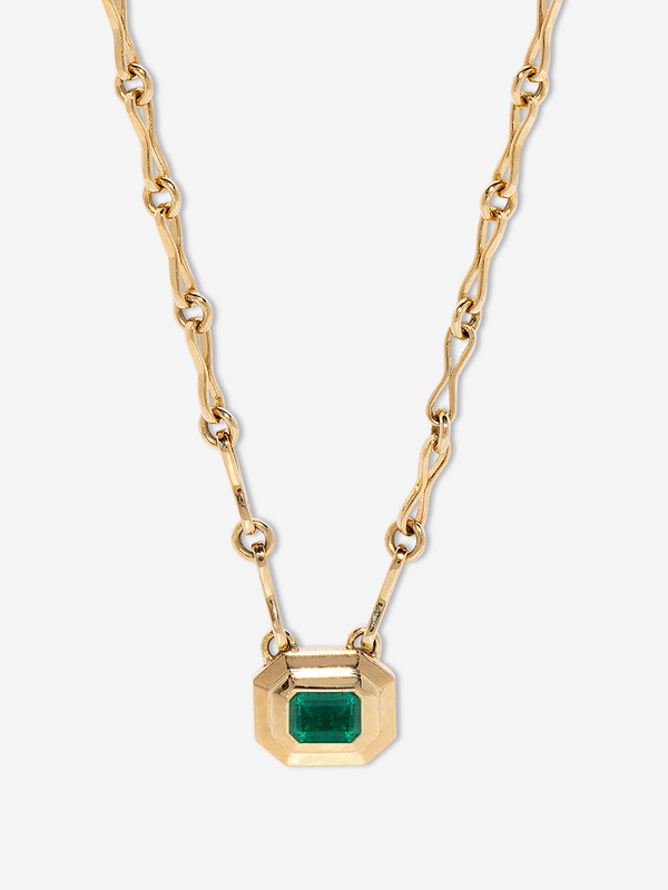 azlee Staircase Emerald Motif Chain Necklace