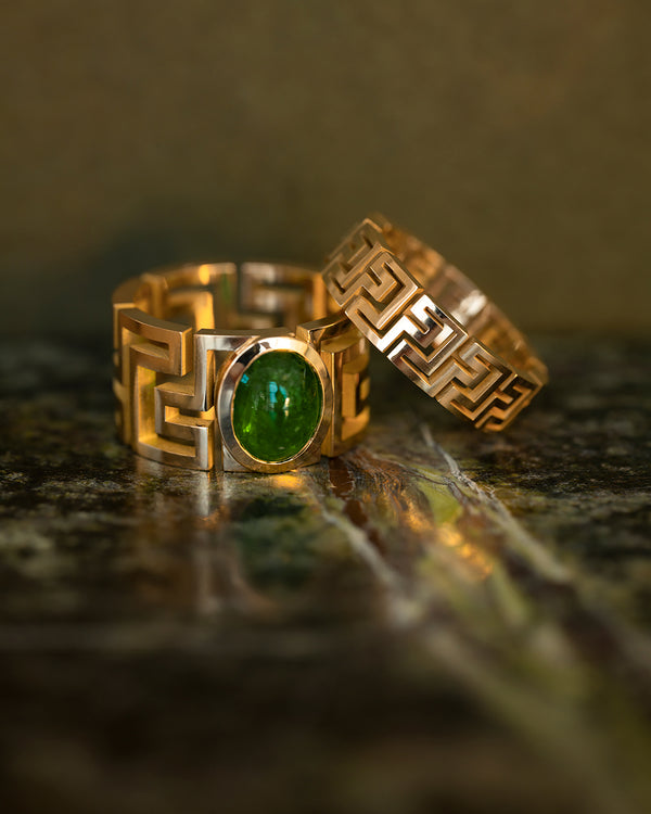 Azlee Tessellate Emerald Ring Large