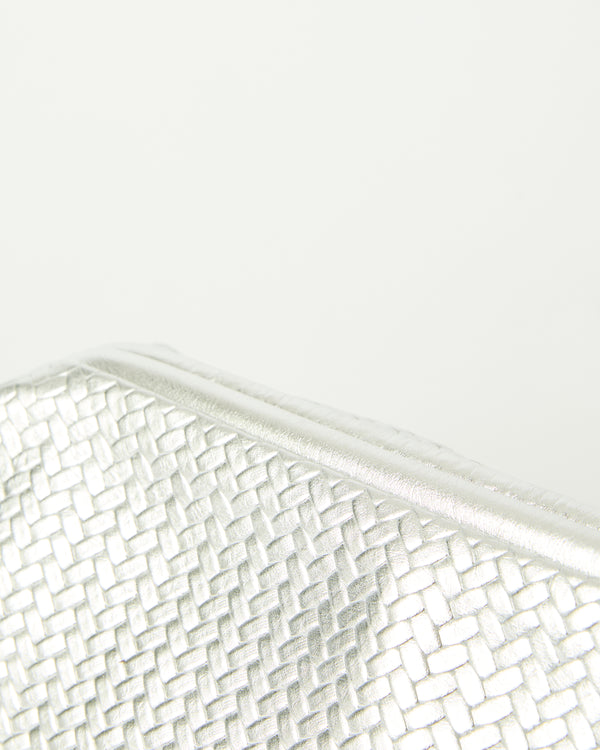 B Low The Belt ELLA OVERSIZED CLUTCH