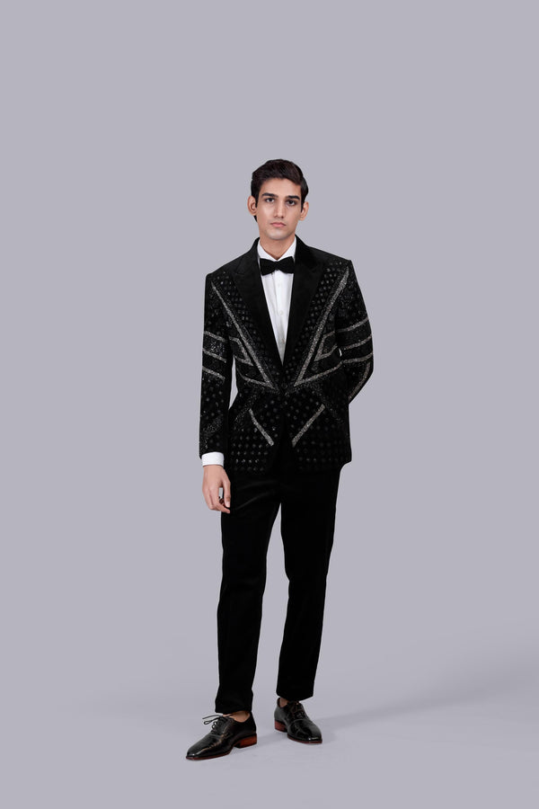 b more BLACK ITALIAN COTTON VELVET HAND WORK SUIT